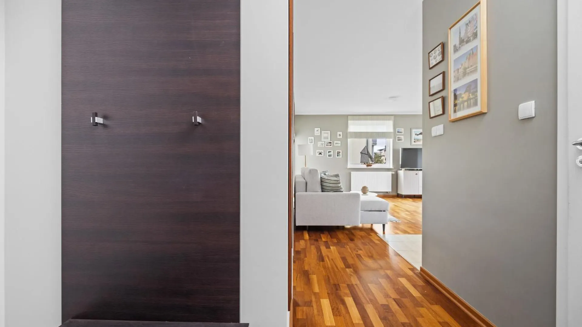 Ina Rent - Nadmorskie Apartamenty Gdańsk 0*,  Polska